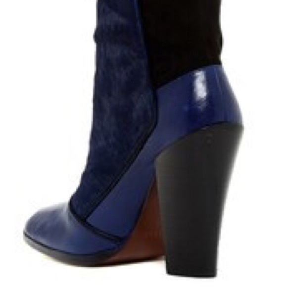 10 Crosby Carmen Boot - Picture 4 of 8